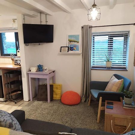 Milking Shed Cottage 纳伯斯 外观 照片